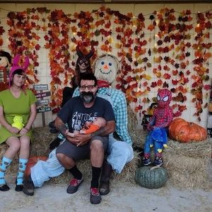 Meet your Posher, Tom